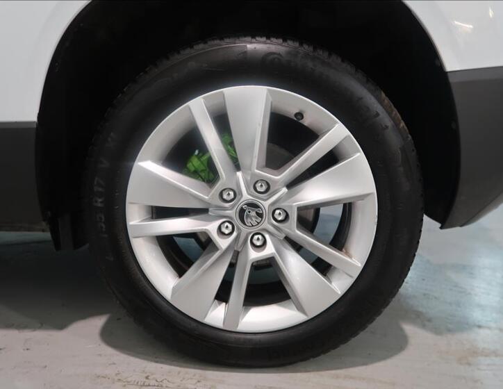 Škoda Karoq 24