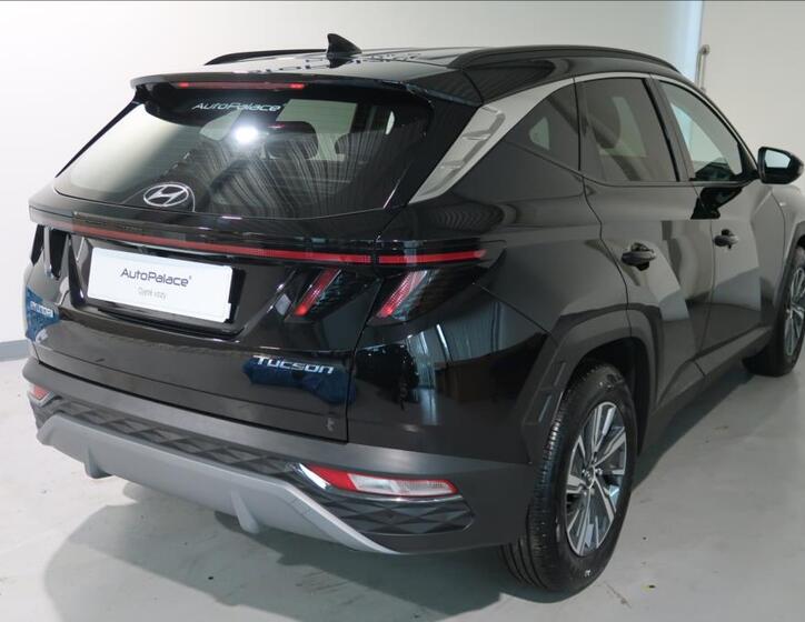 Hyundai Tucson 4