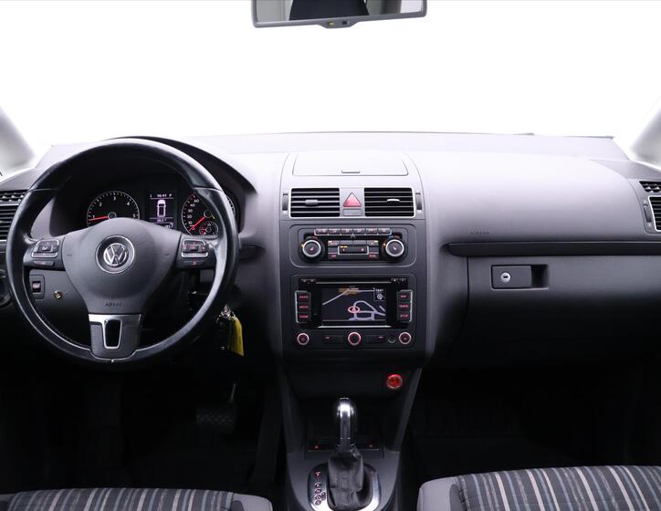 Volkswagen Touran 27