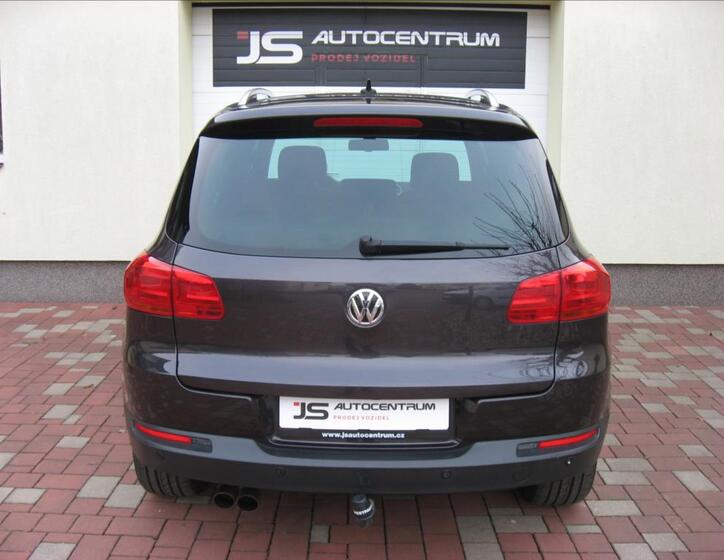 Volkswagen Tiguan 8