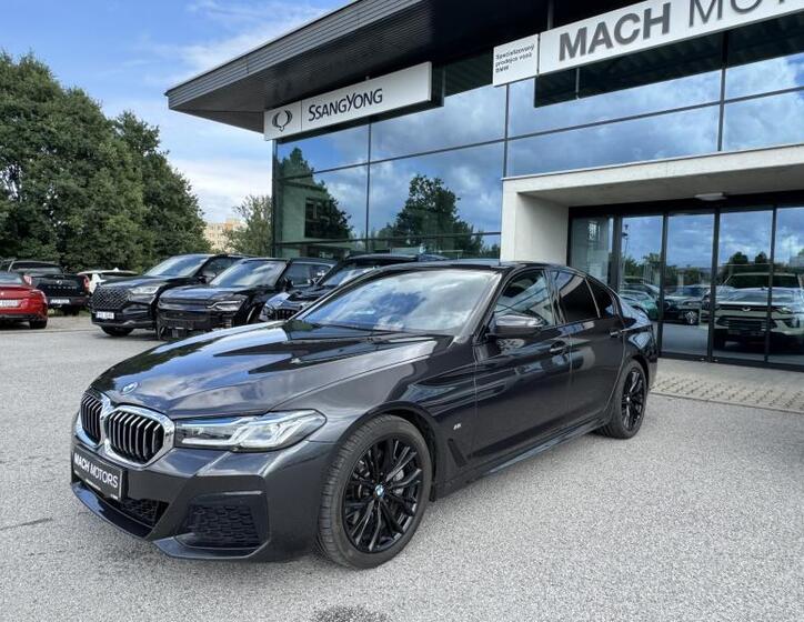 BMW Řada 5 4