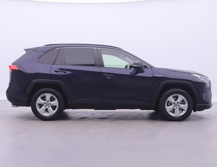 Toyota RAV4 8