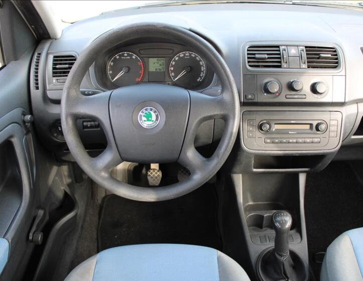 Škoda Roomster 13