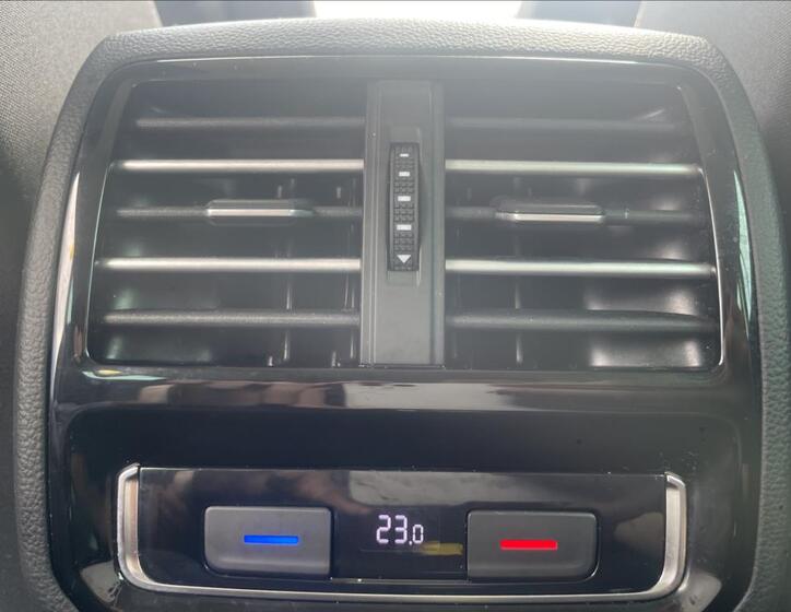 Volkswagen Passat 37