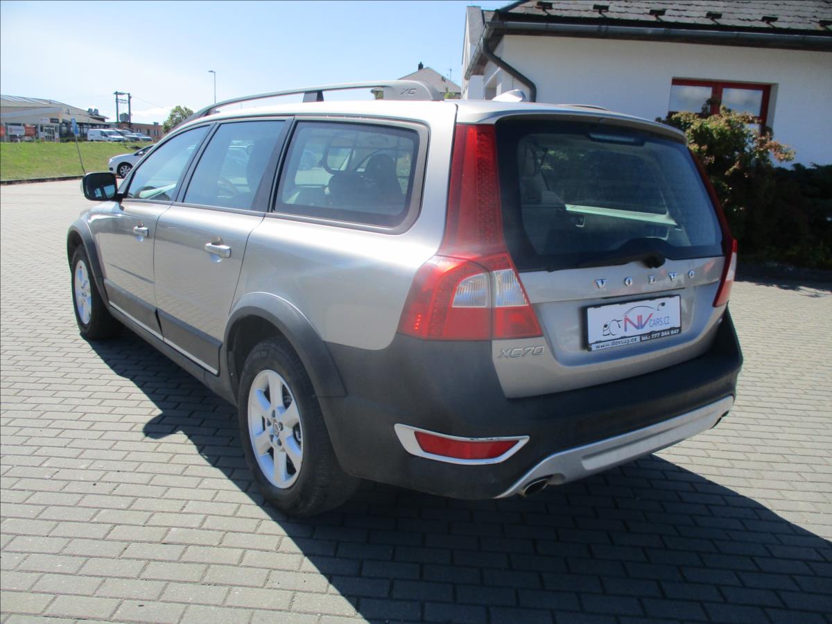 Volvo XC70