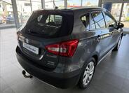 Suzuki SX4 6