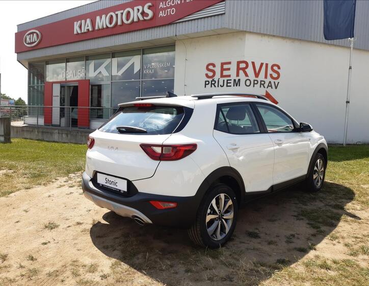 KIA Stonic 4