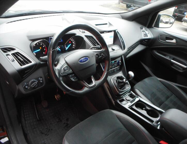 Ford Kuga 10