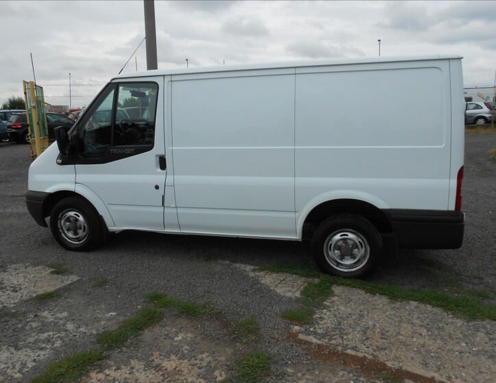 Ford Transit 12