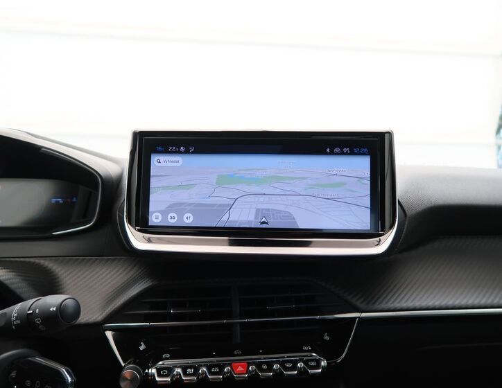 Peugeot 208 24