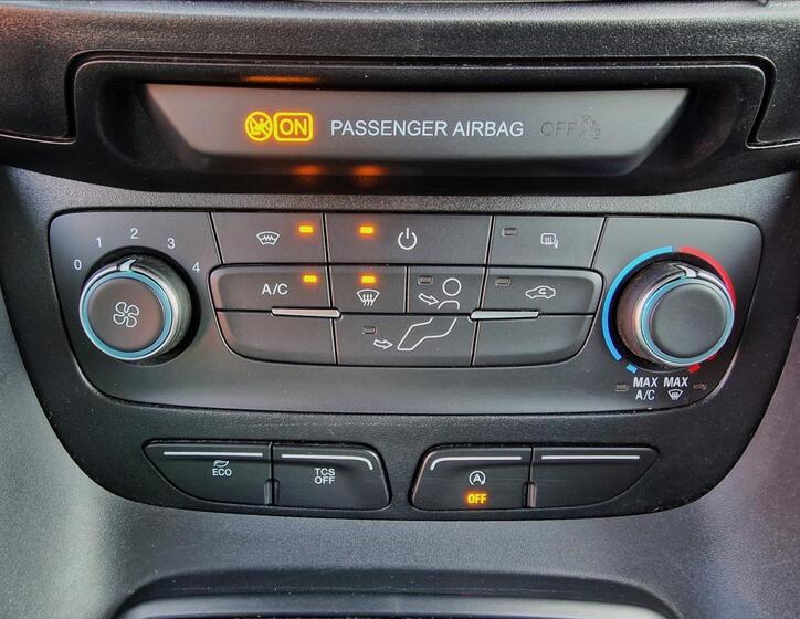 Ford Transit 29