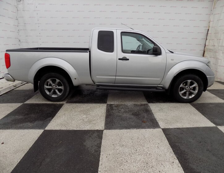 Nissan Navara 6