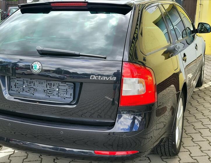 Škoda Octavia 12