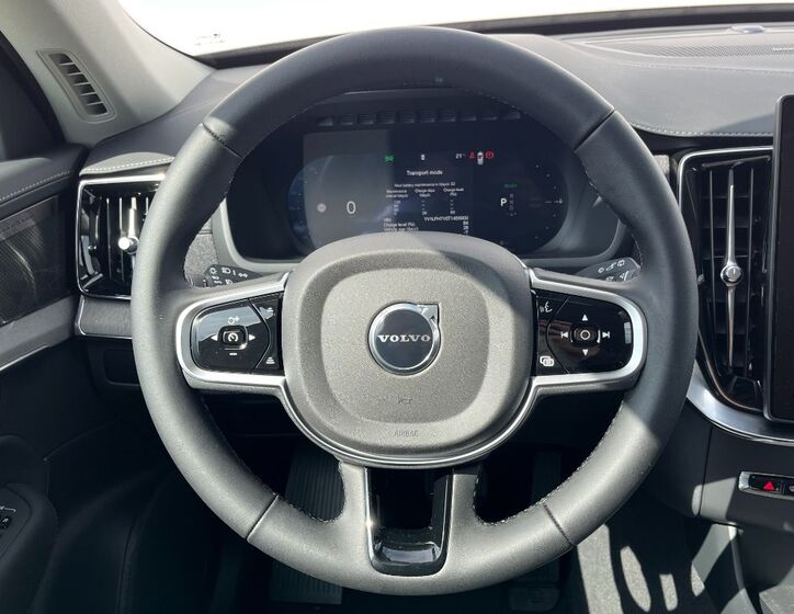 Volvo XC90 13