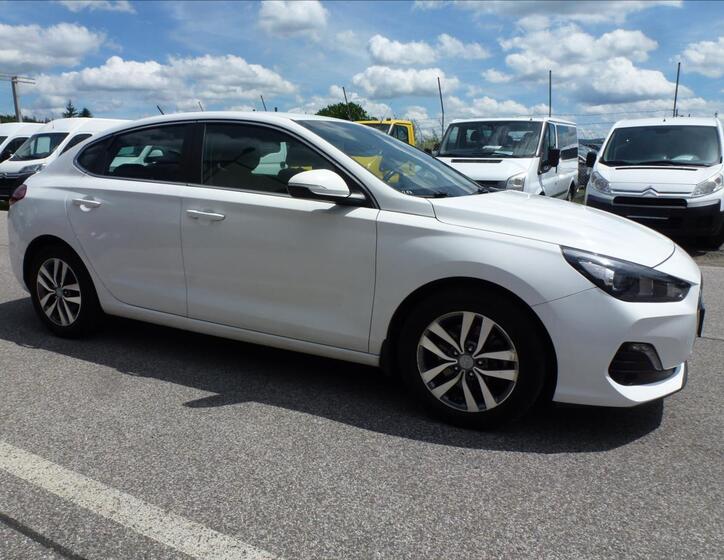 Hyundai i30 5