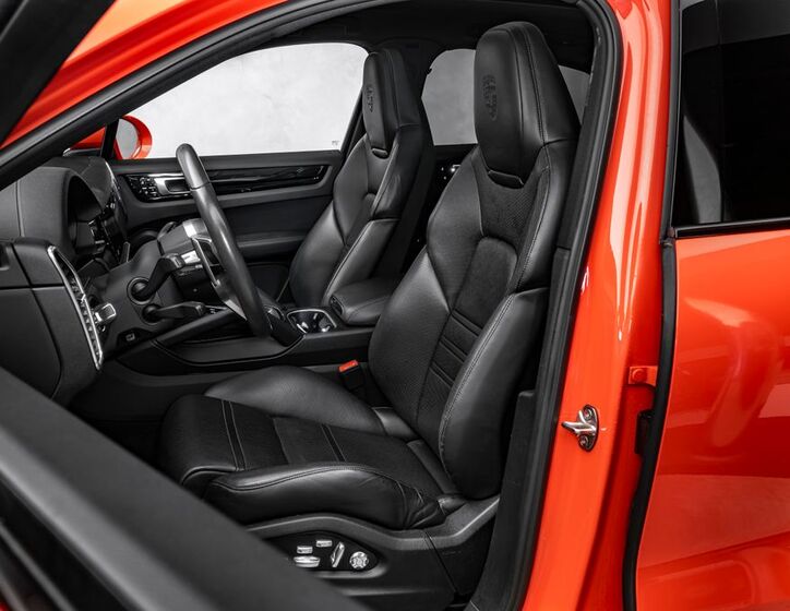 Porsche Cayenne 14