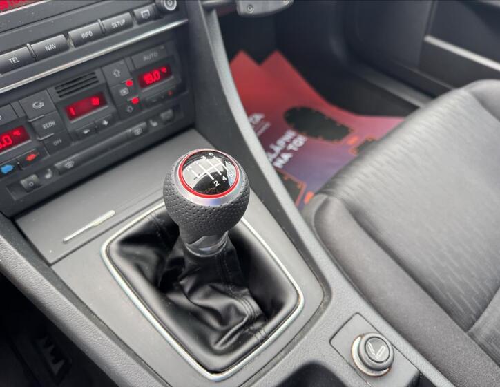 Audi A4 23