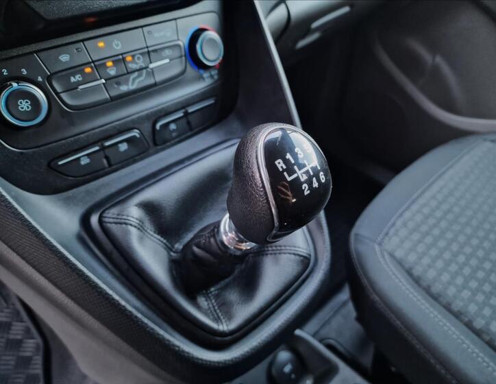 Ford Transit Connect 31