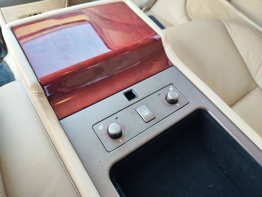 Lexus LS 460