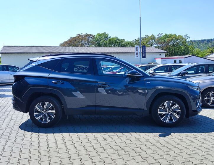 Hyundai Tucson 4