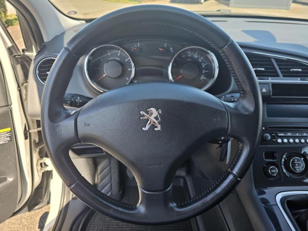 Peugeot 3008 14