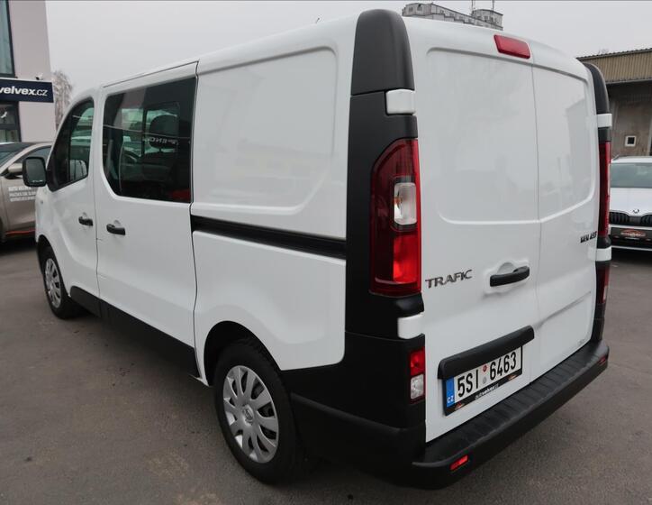 Renault Trafic 4