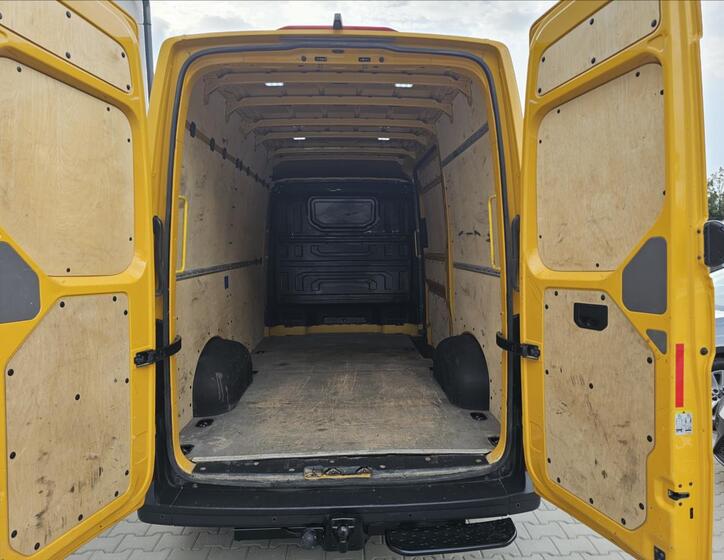 Volkswagen Crafter 43