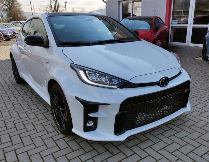Toyota GR Yaris 5