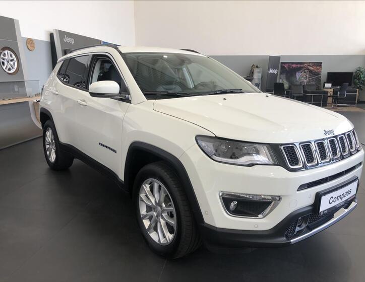 Jeep Compass 16