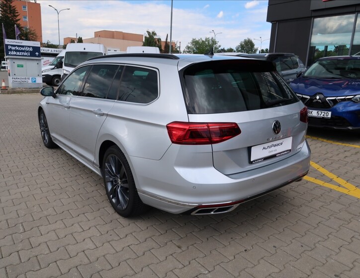 Volkswagen Passat 6