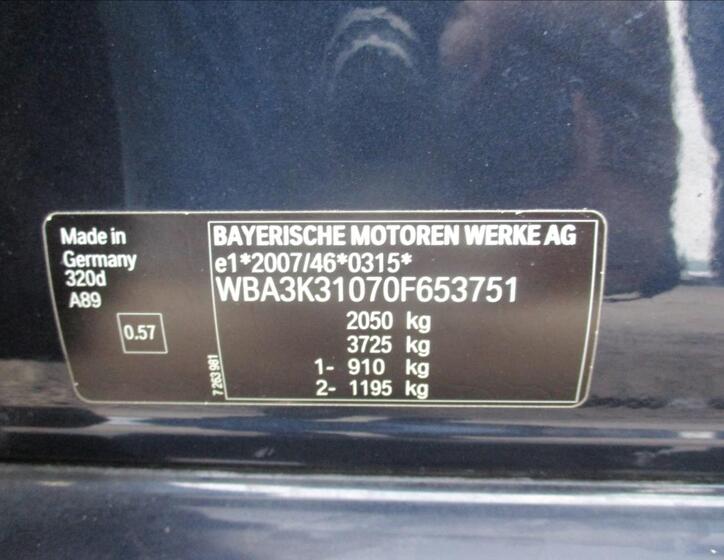 BMW Řada 3 25