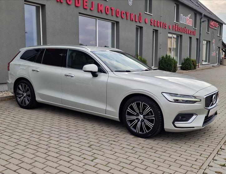 Volvo V60 2