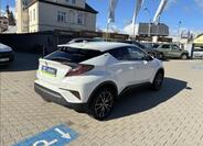 Toyota C-HR 7