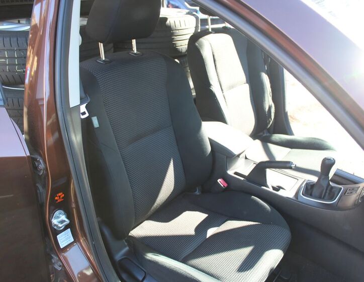 Mazda 3 11