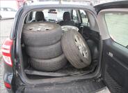 Toyota RAV4 9