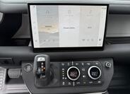 Land Rover Defender 15