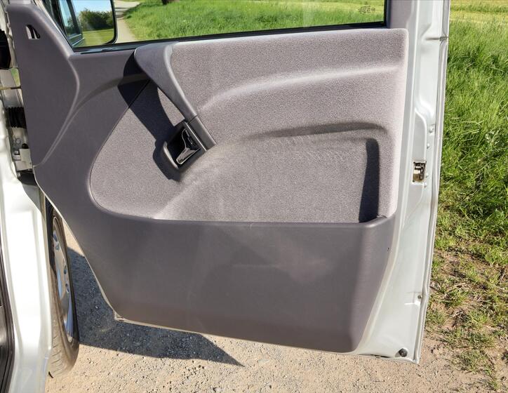 Mercedes-Benz Vito 14
