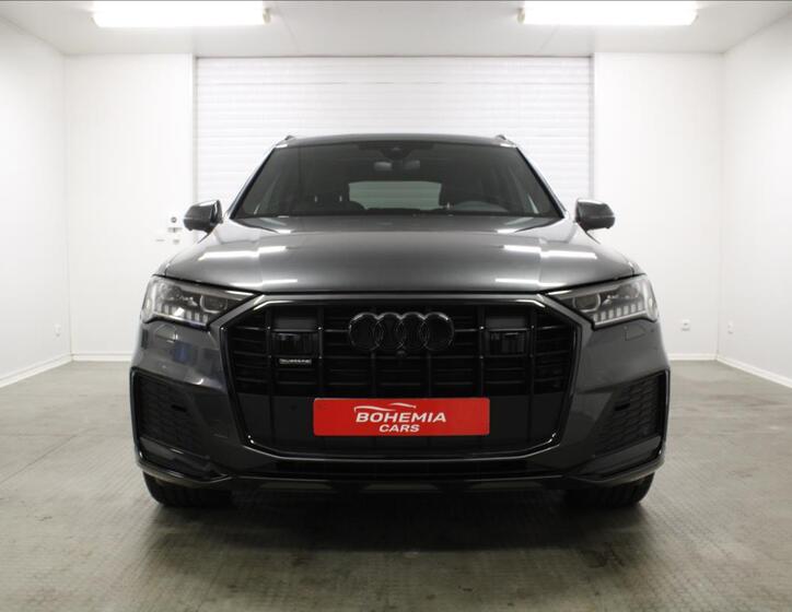 Audi Q7 2