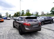 Porsche Cayenne 4