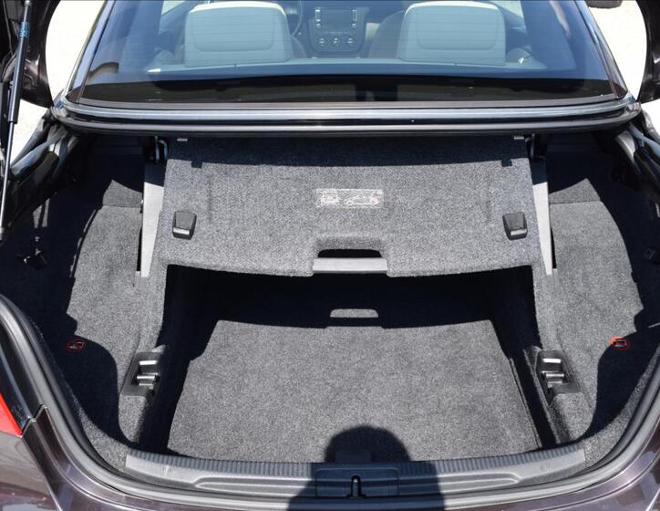 Volkswagen EOS 24