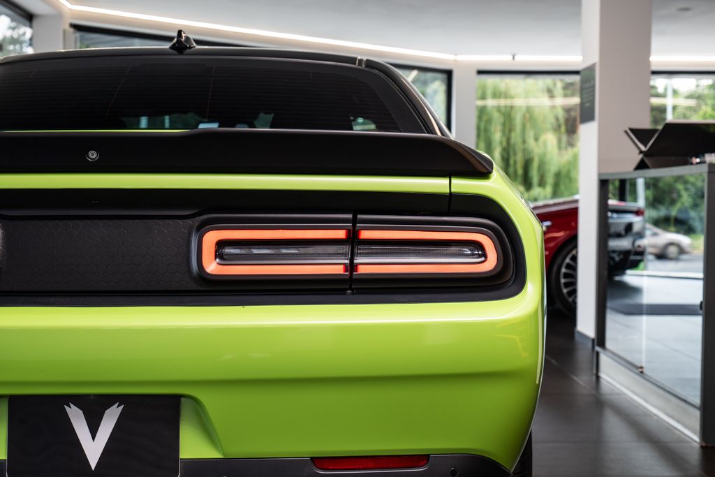 Dodge Challenger