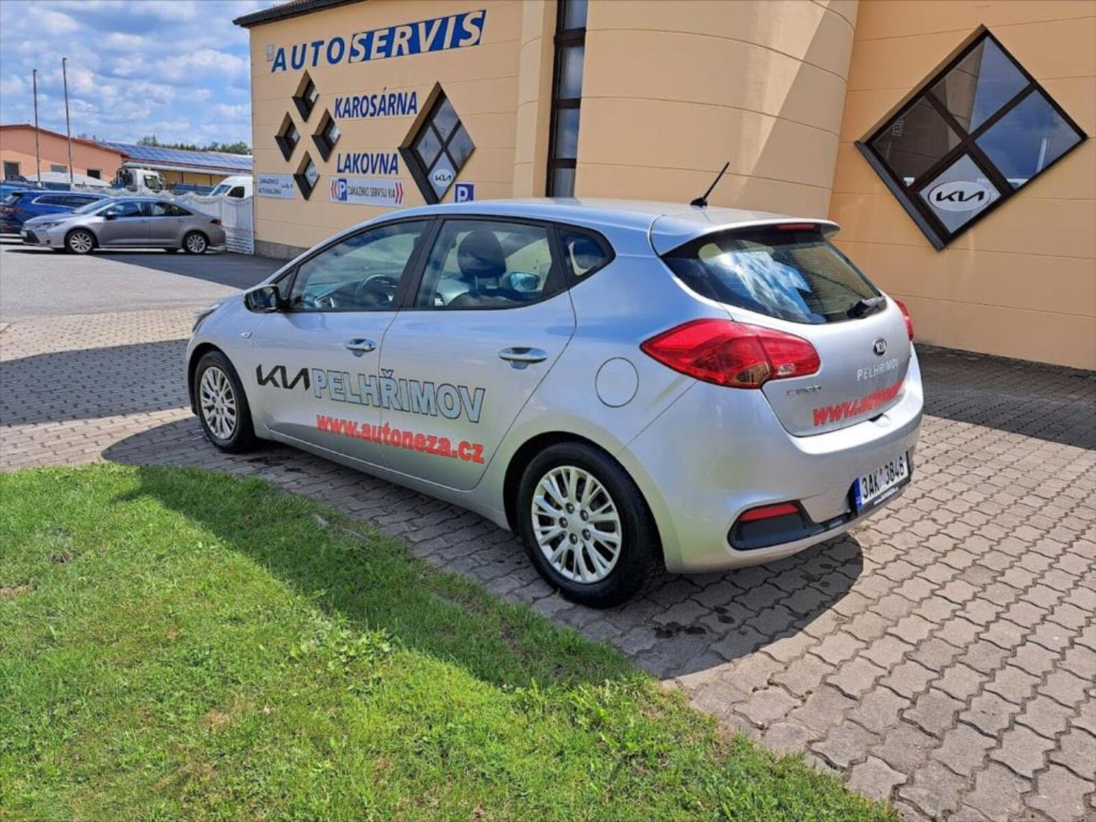 KIA Ceed 5