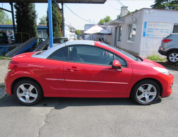 Peugeot 207 18