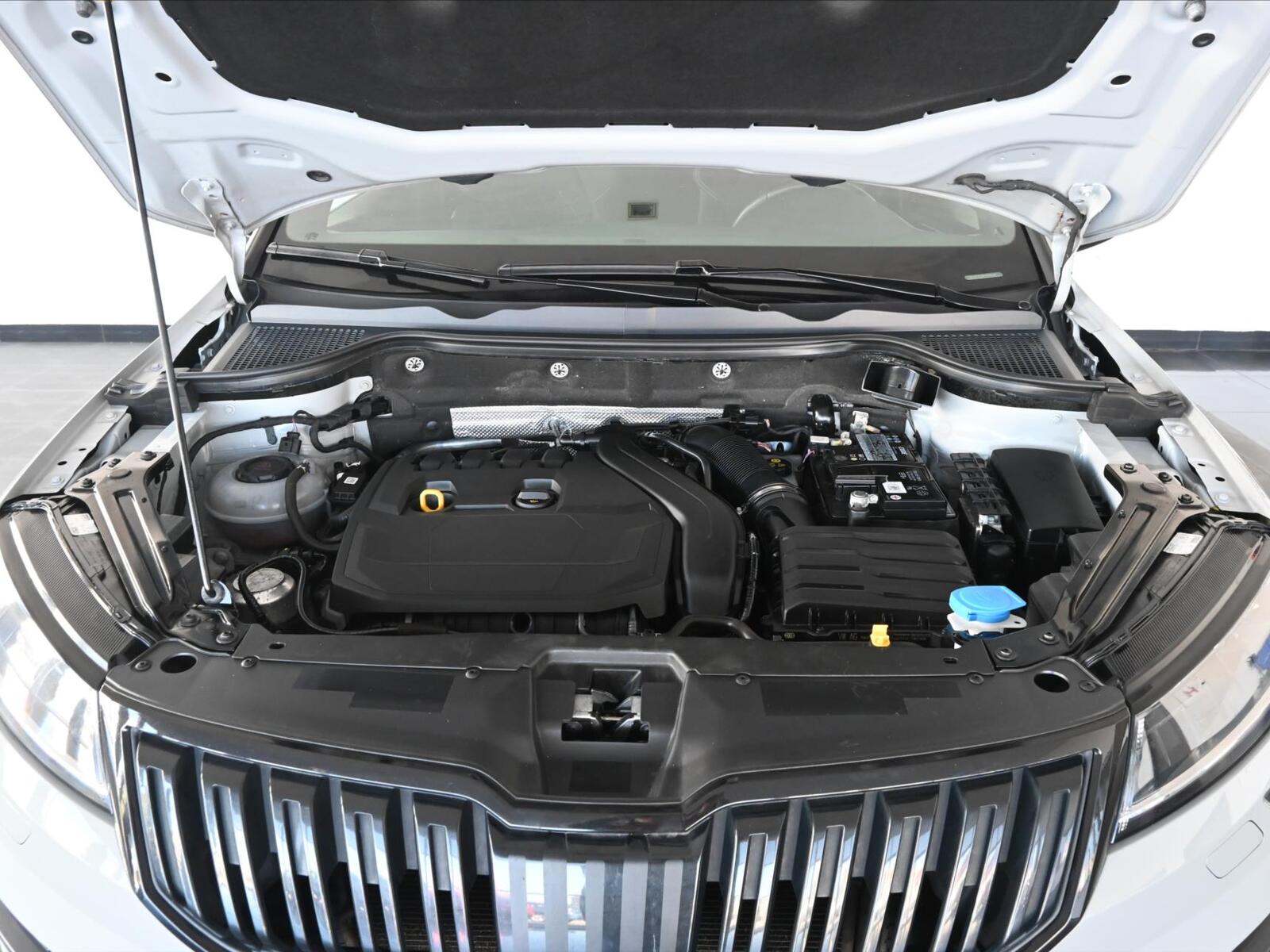 Škoda Karoq 5
