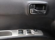 Mitsubishi L200 13
