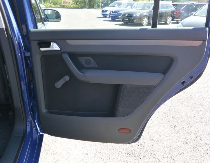 Volkswagen Touran 28