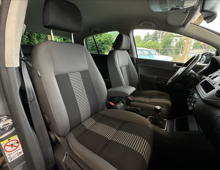 Volkswagen Golf Plus 10