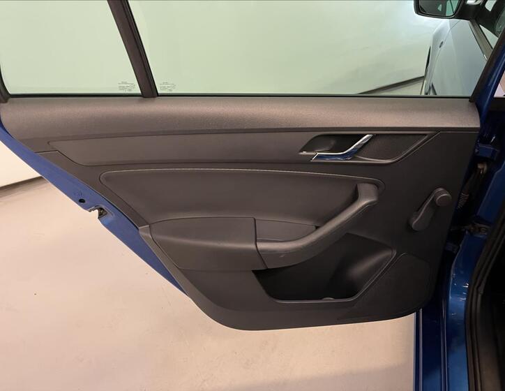 Škoda Rapid 21