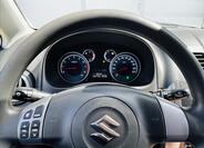 Suzuki SX4 13