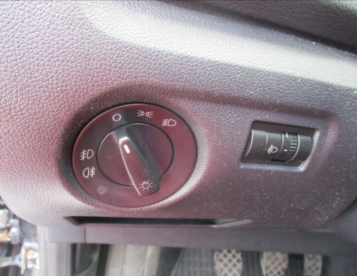 Škoda Fabia 18